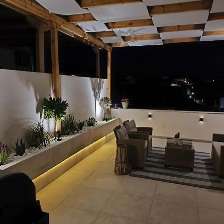 Ina'S Apartments Лефкими Экстерьер фото